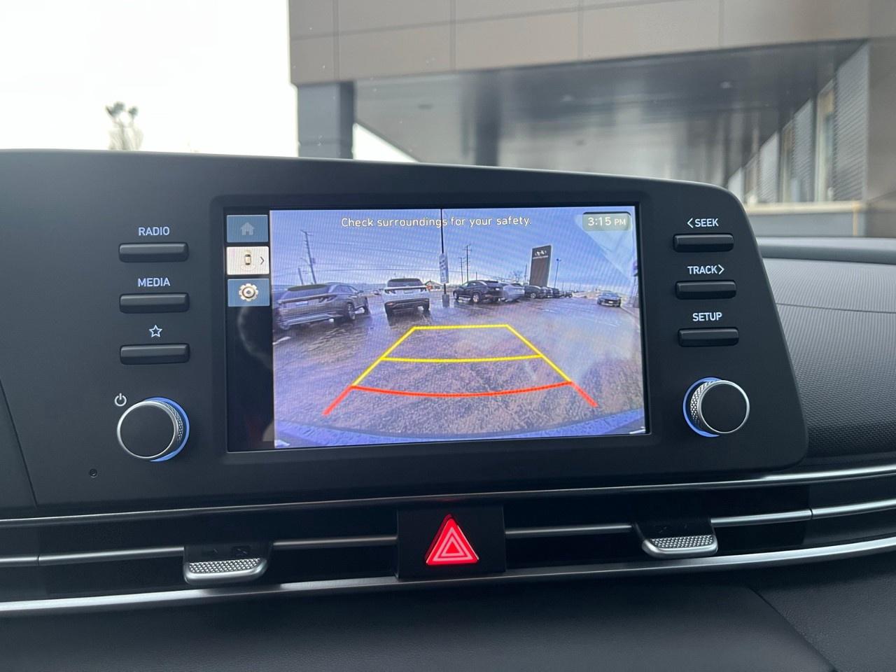 2026 Hyundai Elantra Essential IVT Photo