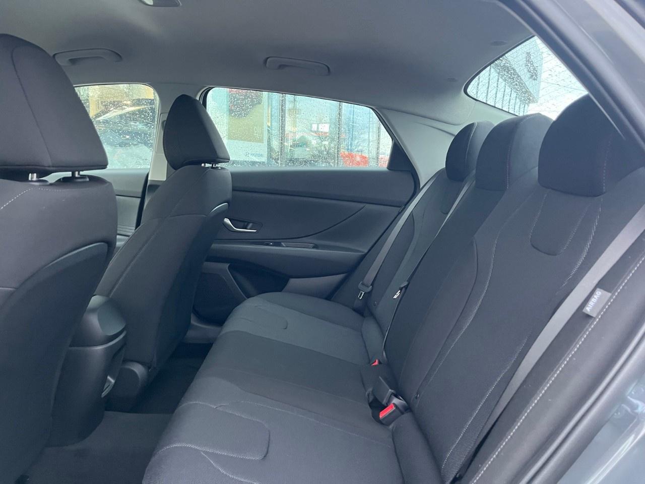 2026 Hyundai Elantra Essential IVT Photo