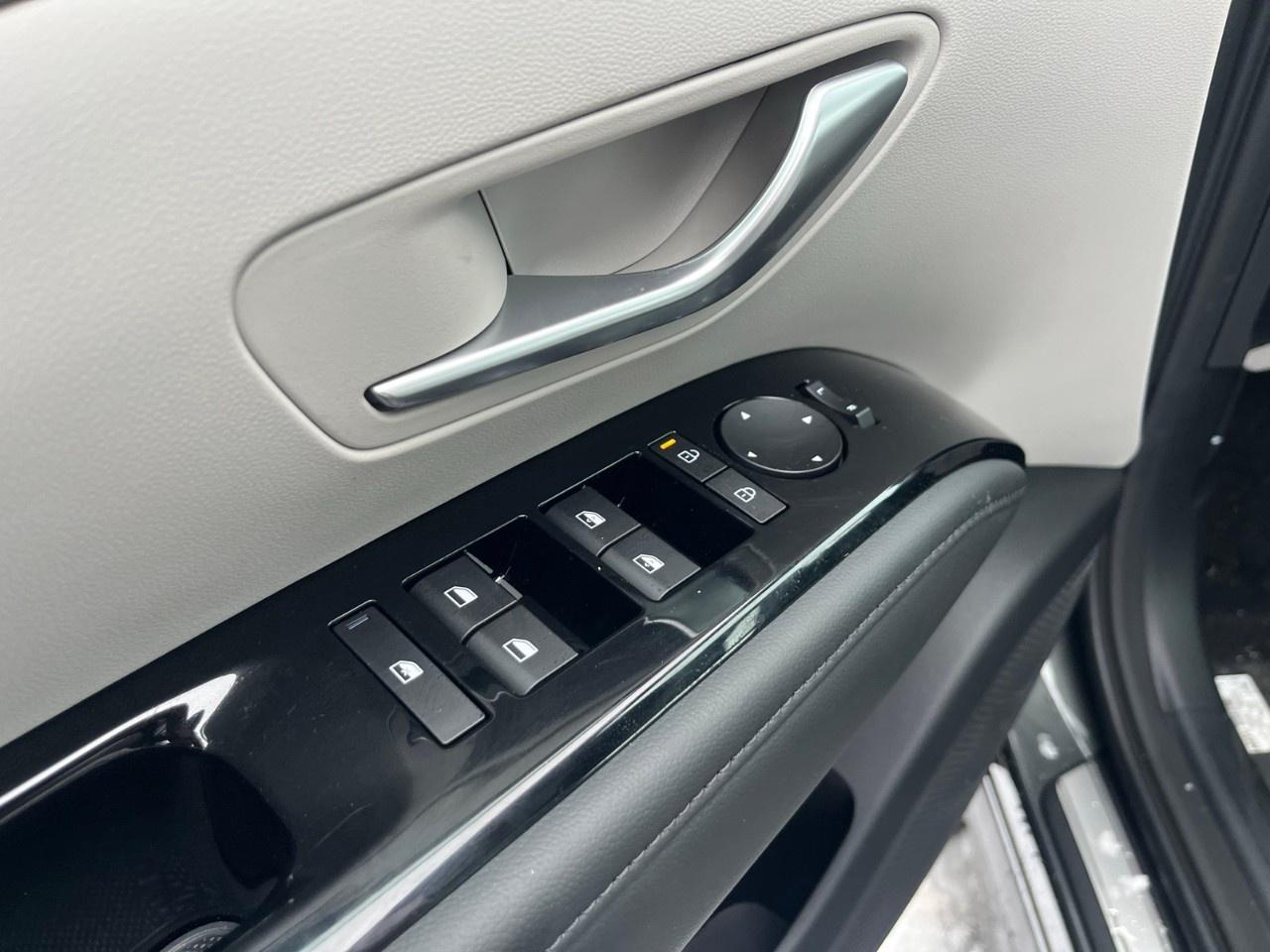 2026 Hyundai Tucson Hybrid Ultimate AWD Photo