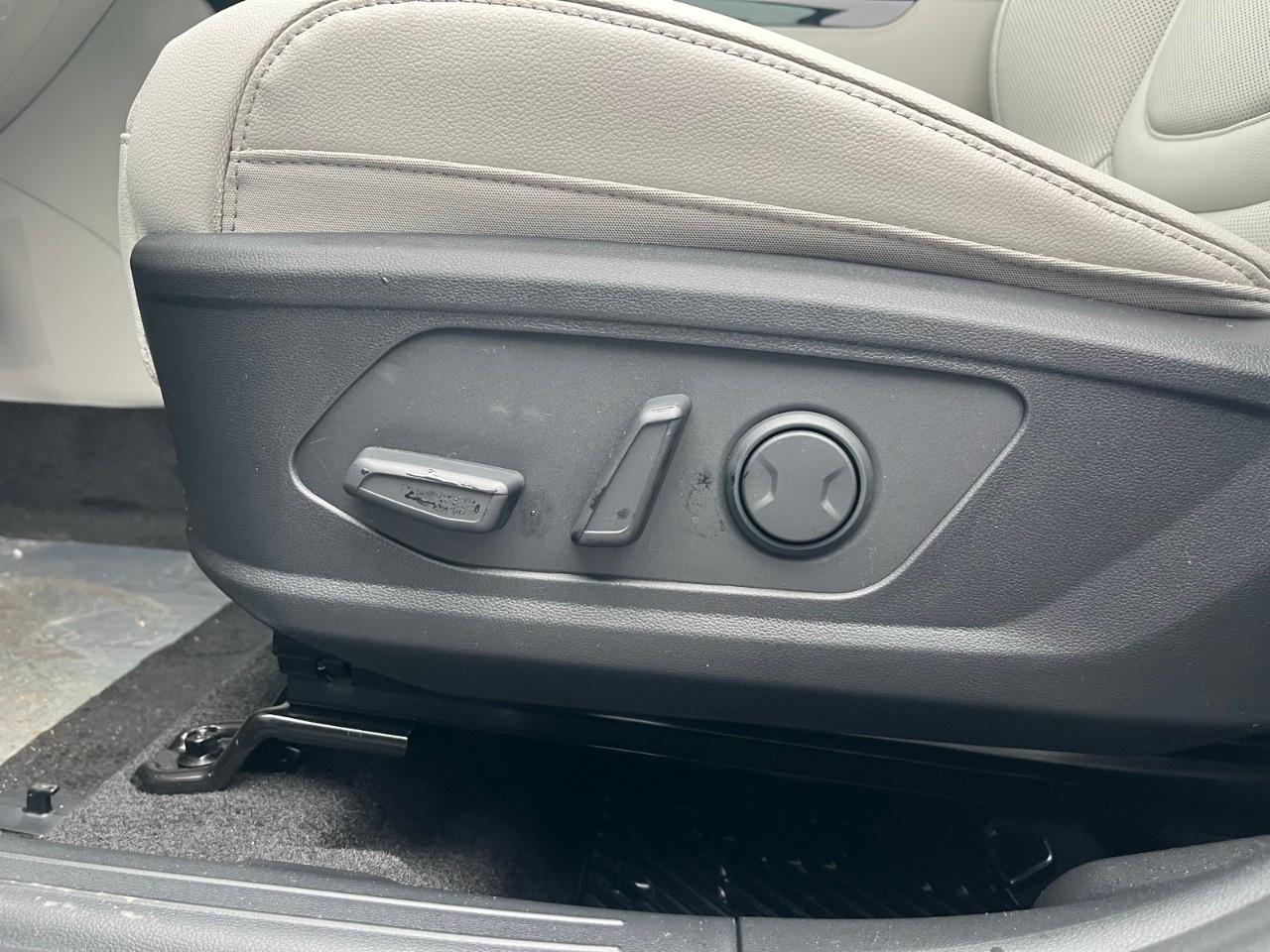 2026 Hyundai Tucson Hybrid Ultimate AWD Photo