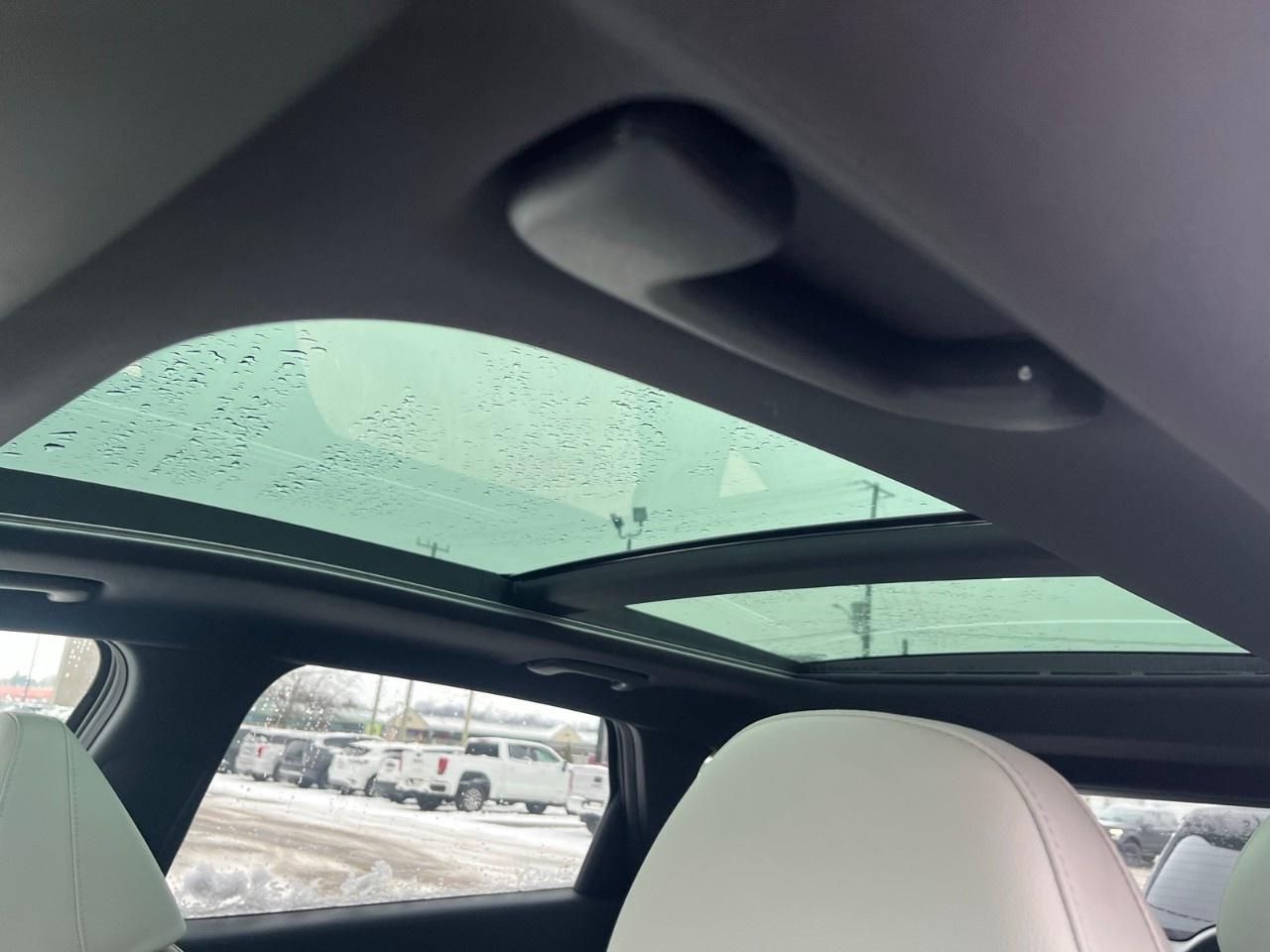 2026 Hyundai Tucson Hybrid Ultimate AWD Photo