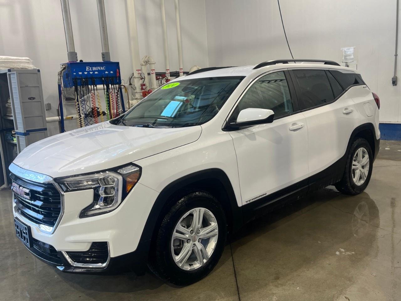 Used 2024 GMC Terrain AWD SLE for sale in Selkirk, MB