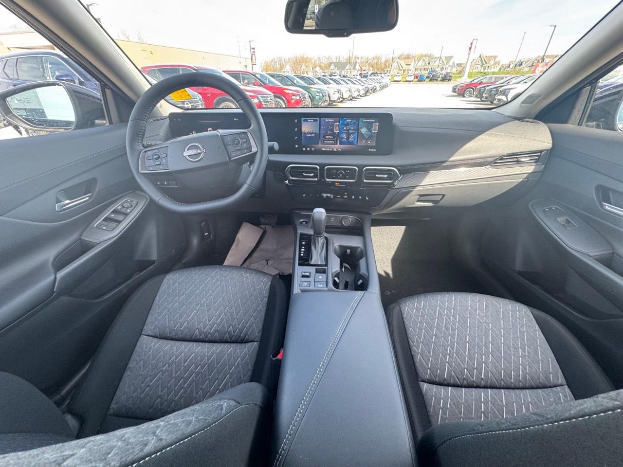 2026 Nissan Sentra SV SEDAN Photo