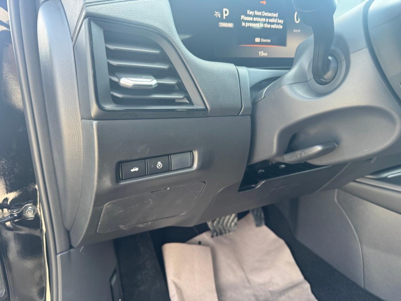 2026 Nissan Sentra SV SEDAN Photo
