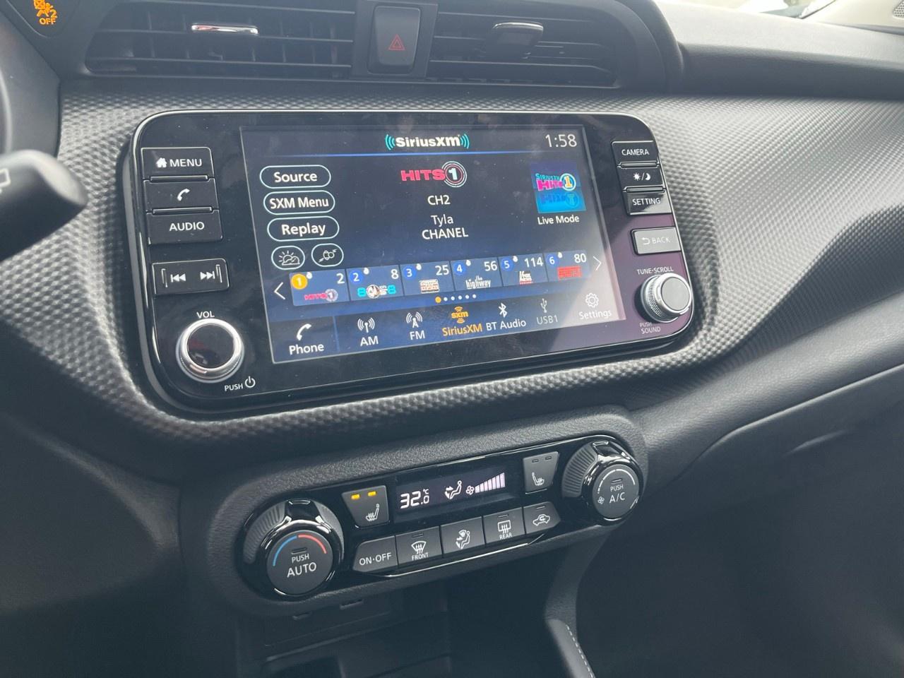 2025 Nissan Kicks Play SV FWD Photo