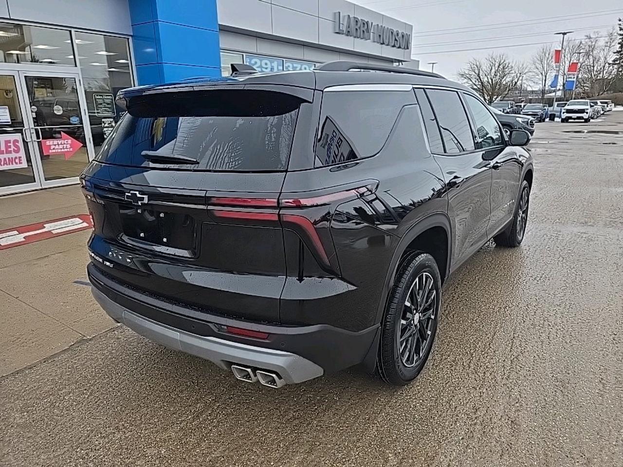 2026 Chevrolet Traverse LT Photo