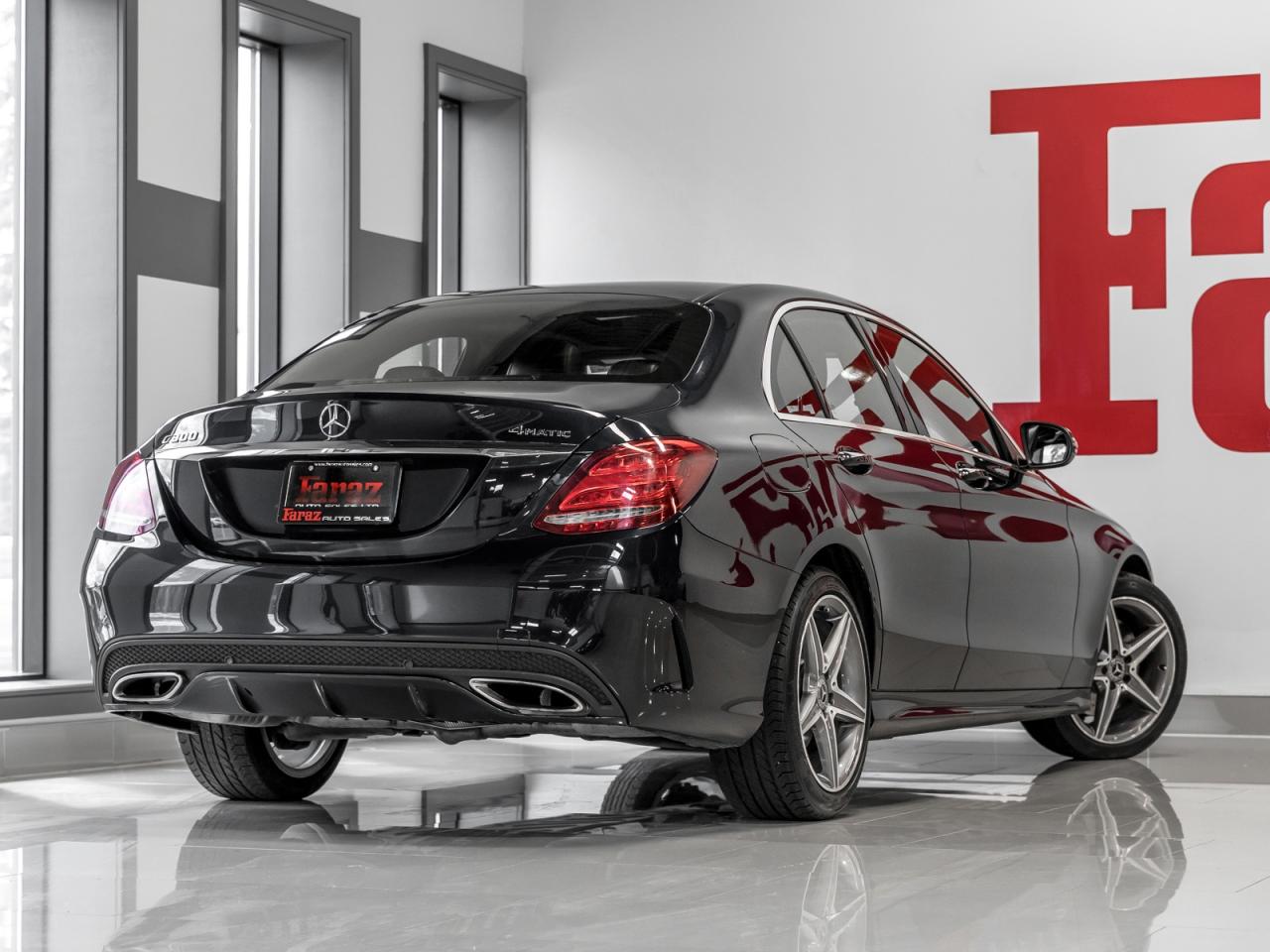 2015 Mercedes-Benz C 300 C 300|AMG PKG|BLINDSPOT|NAVI|REARCAM|PANO|ACCIDENT FREE Photo