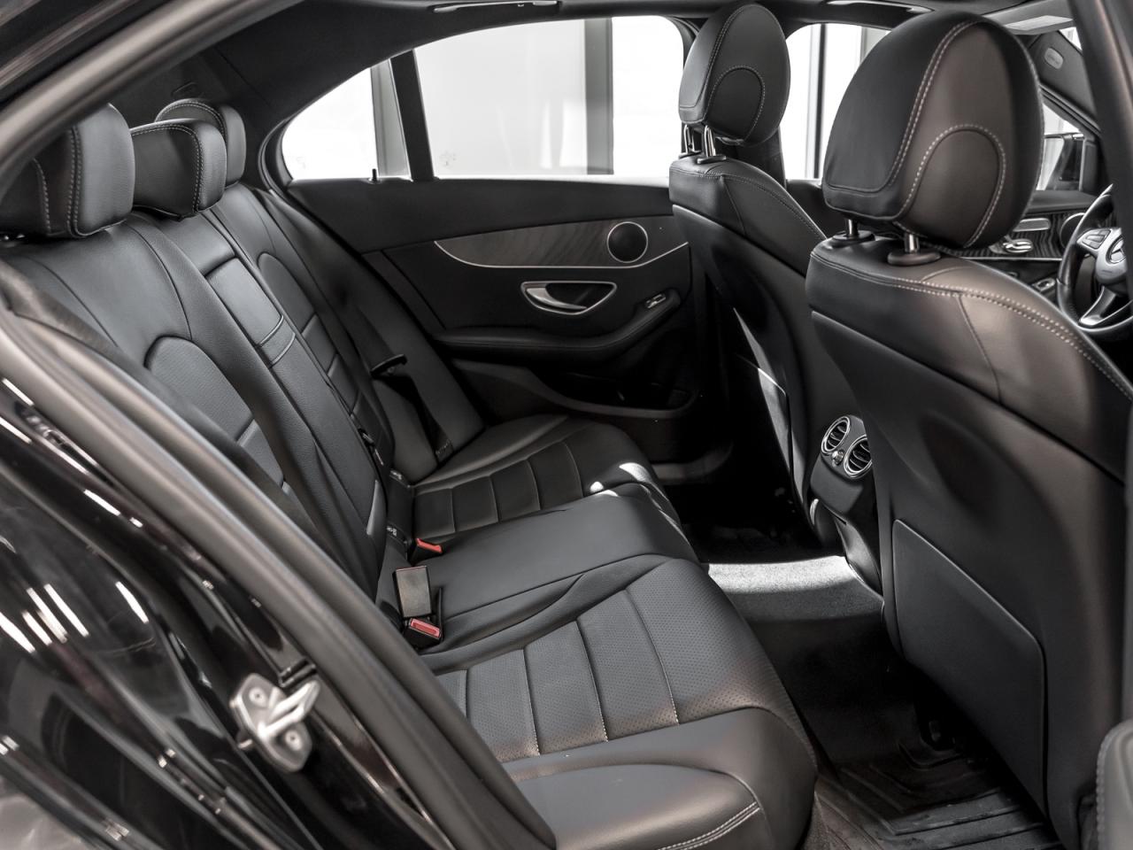 2015 Mercedes-Benz C 300 C 300|AMG PKG|BLINDSPOT|NAVI|REARCAM|PANO|ACCIDENT FREE Photo