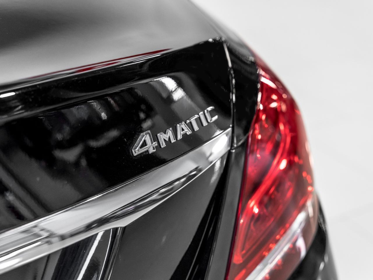 2015 Mercedes-Benz C 300 C 300|AMG PKG|BLINDSPOT|NAVI|REARCAM|PANO|ACCIDENT FREE Photo