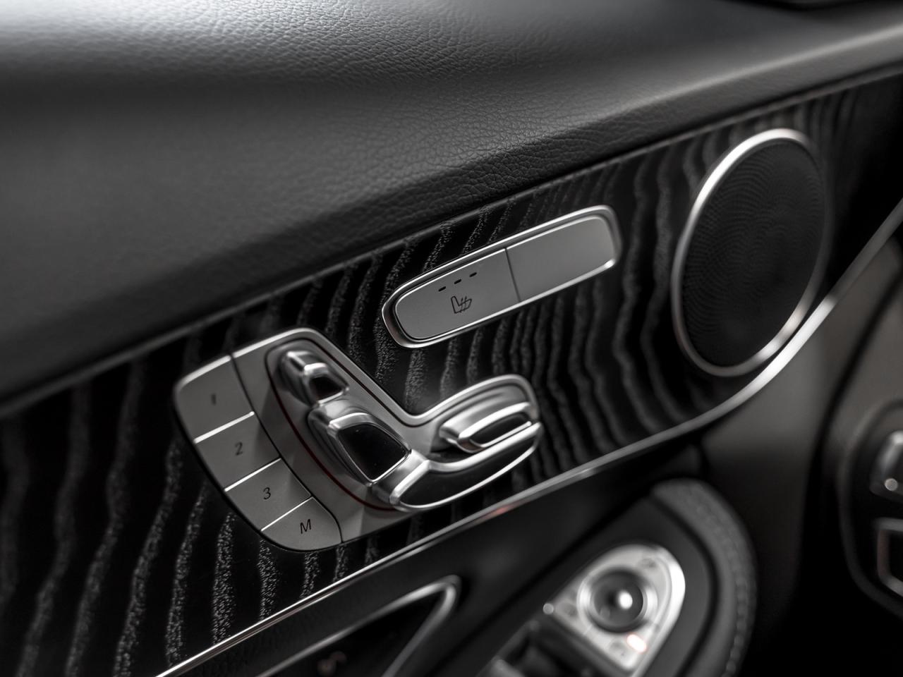 2015 Mercedes-Benz C 300 C 300|AMG PKG|BLINDSPOT|NAVI|REARCAM|PANO|ACCIDENT FREE Photo