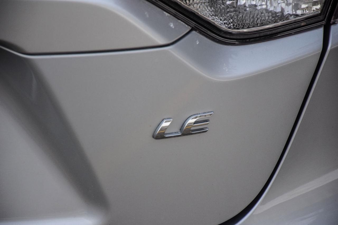 2022 Toyota Corolla LE No Accident Carplay BSM Heated Seats Photo