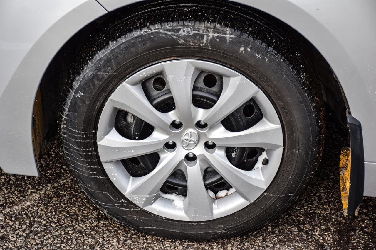 2022 Toyota Corolla LE No Accident Carplay BSM Heated Seats Photo