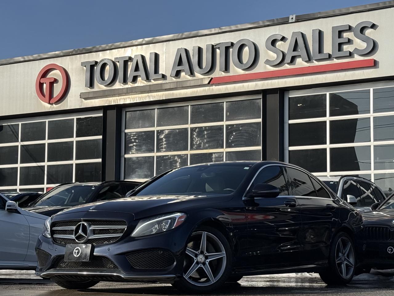 2015 Mercedes-Benz C-Class 300 //AMG PKG | PANO | NAVI | BACK UP CAMERA Photo0