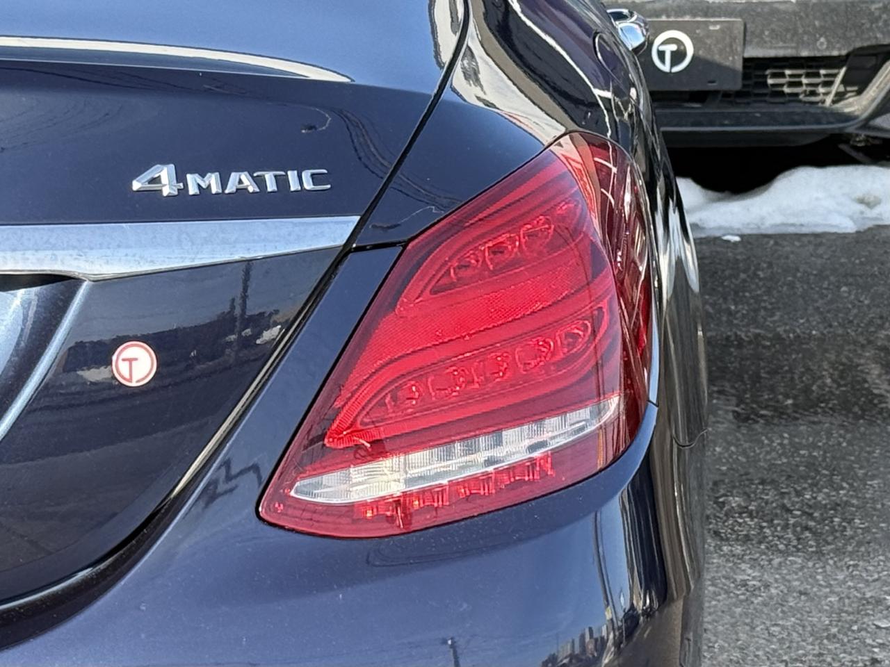 2015 Mercedes-Benz C-Class 300 //AMG PKG | PANO | NAVI | BACK UP CAMERA Photo