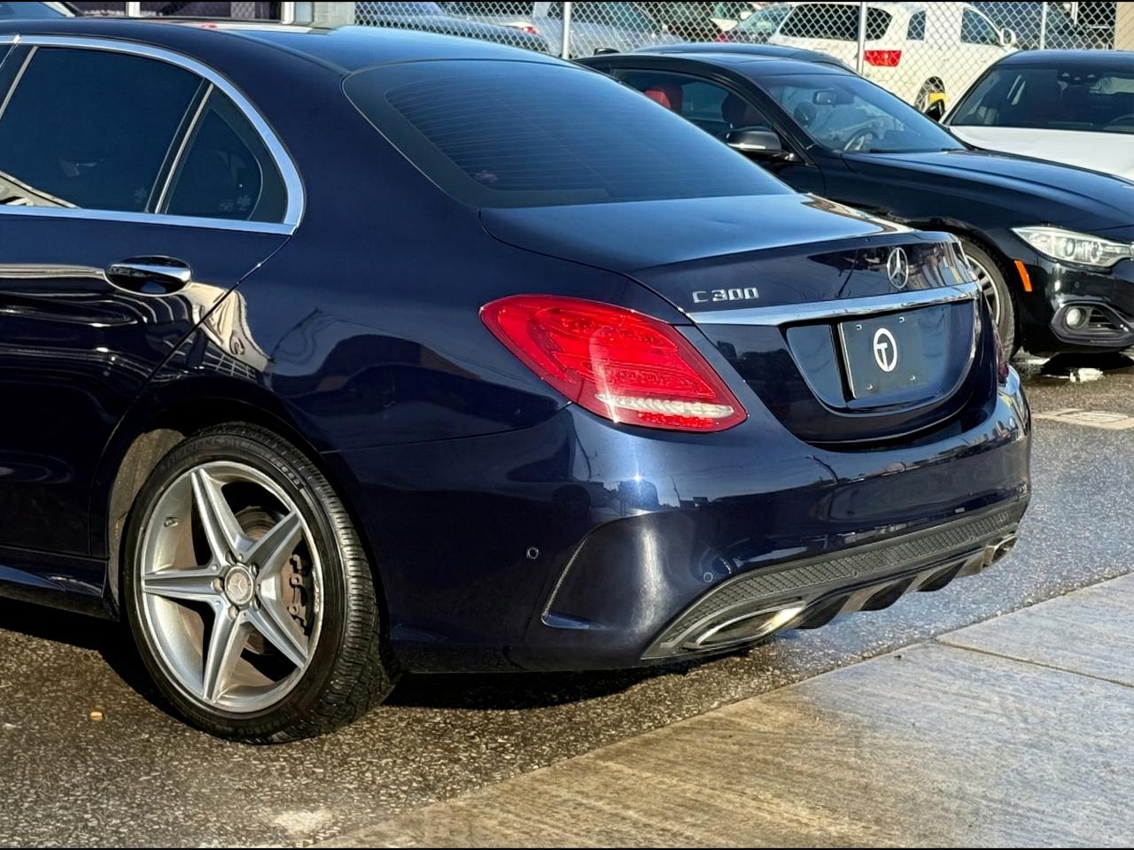 2015 Mercedes-Benz C-Class 300 //AMG PKG | PANO | NAVI | BACK UP CAMERA Photo