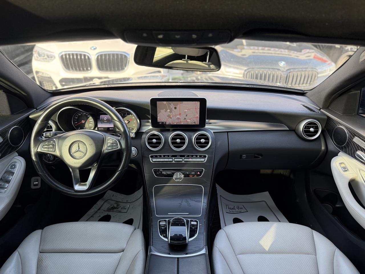 2015 Mercedes-Benz C-Class 300 //AMG PKG | PANO | NAVI | BACK UP CAMERA Photo