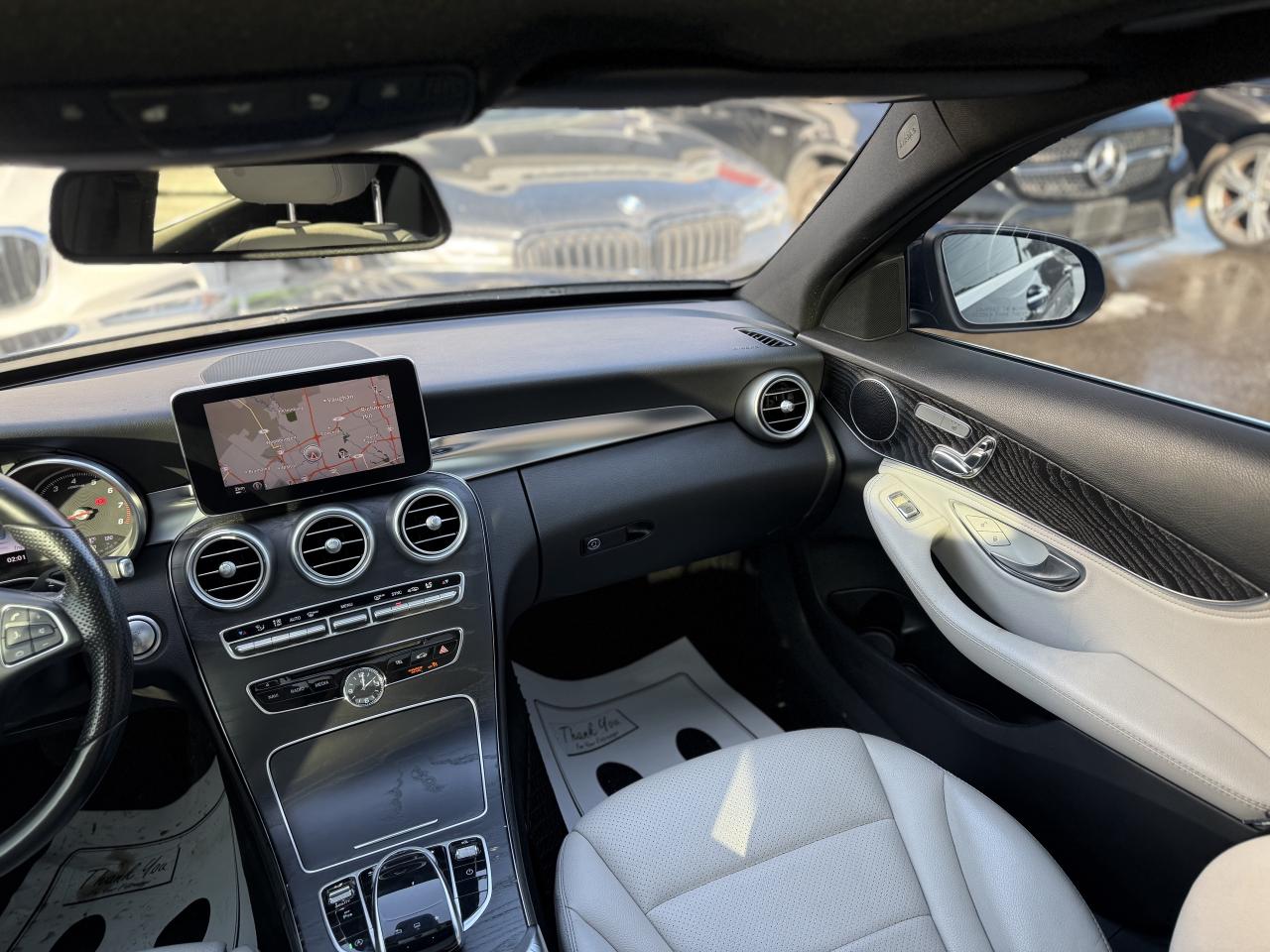 2015 Mercedes-Benz C-Class 300 //AMG PKG | PANO | NAVI | BACK UP CAMERA Photo