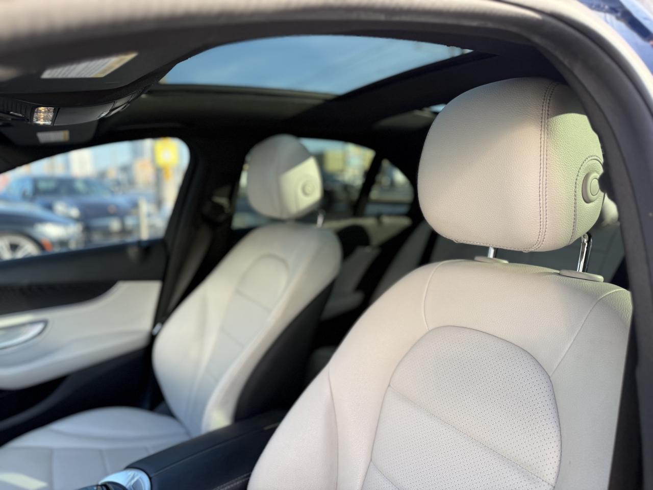 2015 Mercedes-Benz C-Class 300 //AMG PKG | PANO | NAVI | BACK UP CAMERA Photo