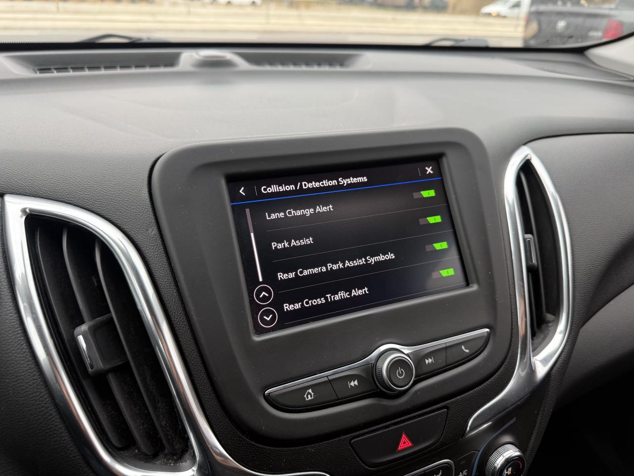 2020 Chevrolet Equinox LT 2.0 | CARPLAY | BACK UP CAMERA Photo