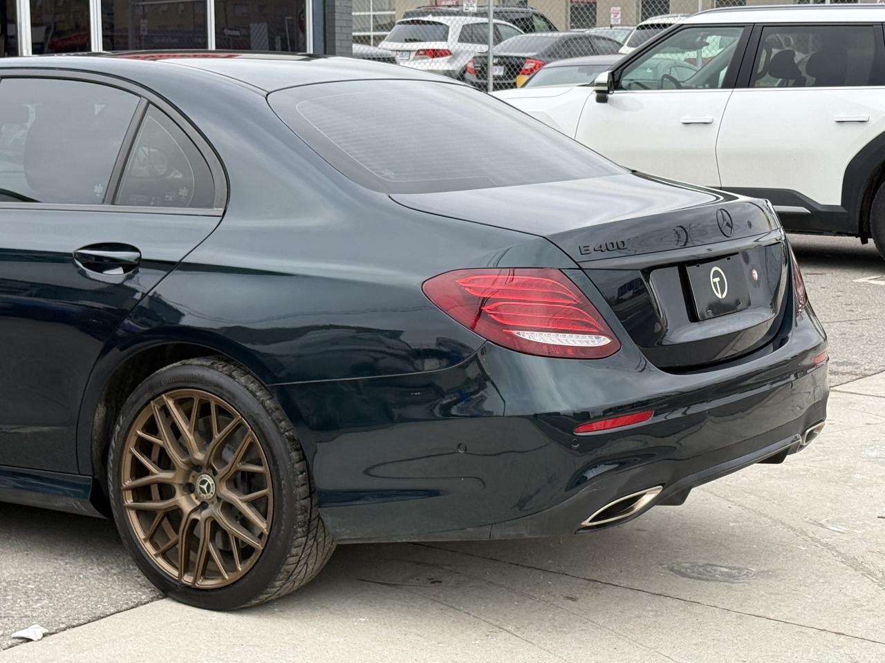 2017 Mercedes-Benz E-Class 400 //AMG PKG | BURMESTER | PANO | MASSAGE Photo
