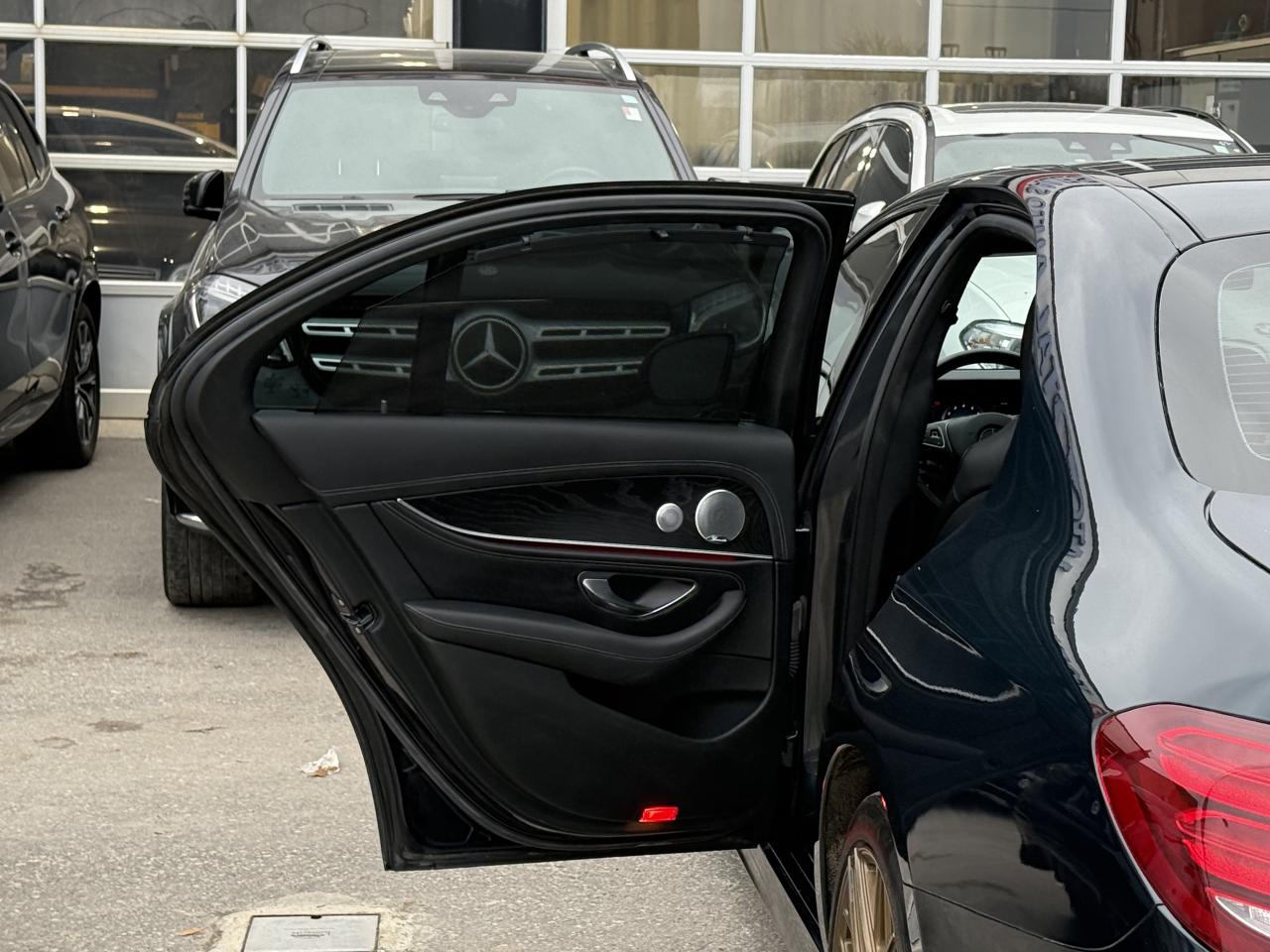 2017 Mercedes-Benz E-Class 400 //AMG PKG | BURMESTER | PANO | MASSAGE Photo