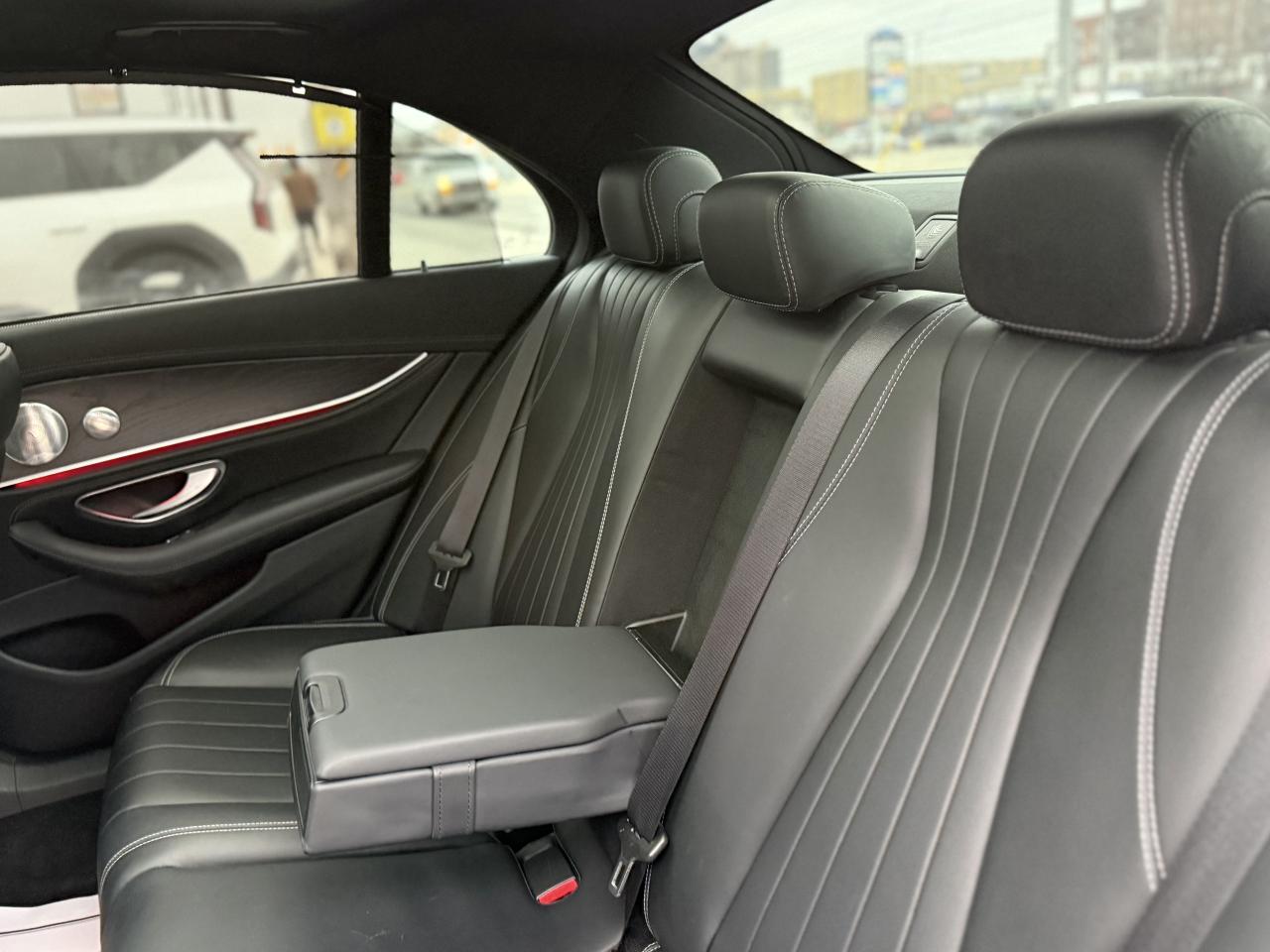 2017 Mercedes-Benz E-Class 400 //AMG PKG | BURMESTER | PANO | MASSAGE Photo