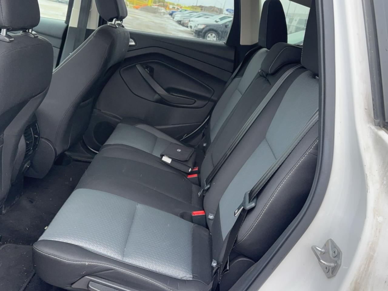 2018 Ford Escape SE Photo
