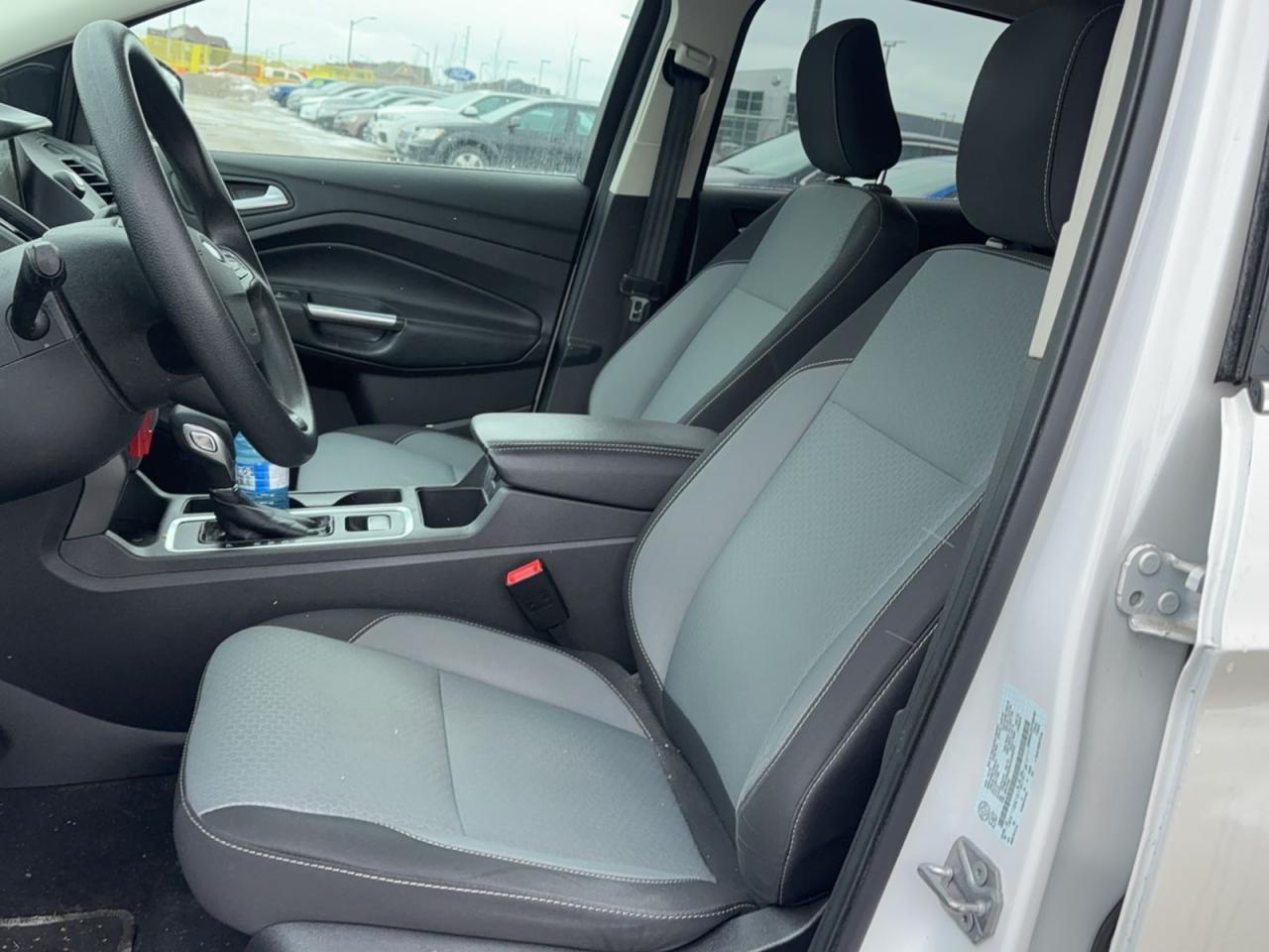 2018 Ford Escape SE Photo4