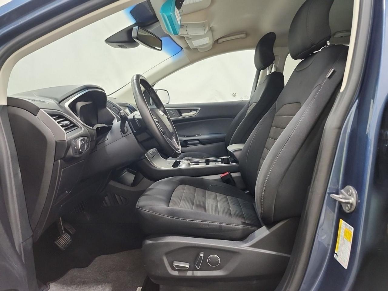 2019 Ford Edge SEL AWD Photo