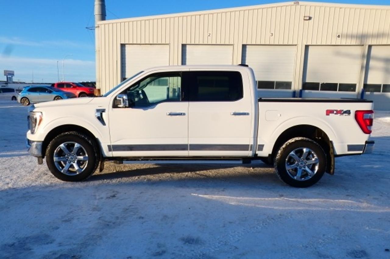 2022 Ford F-150 LARIAT FX4 ecoboost w/H&C L, NAV, BUC - Photo #1