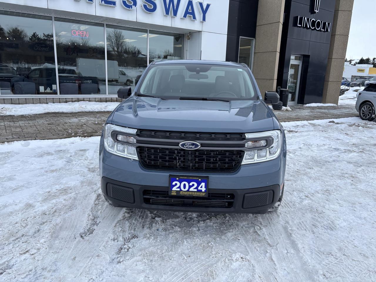 2024 Ford Maverick XLT, LUXURY PACKAGE! MOONROOF, AWD! WELL EQUIPPED! Photo