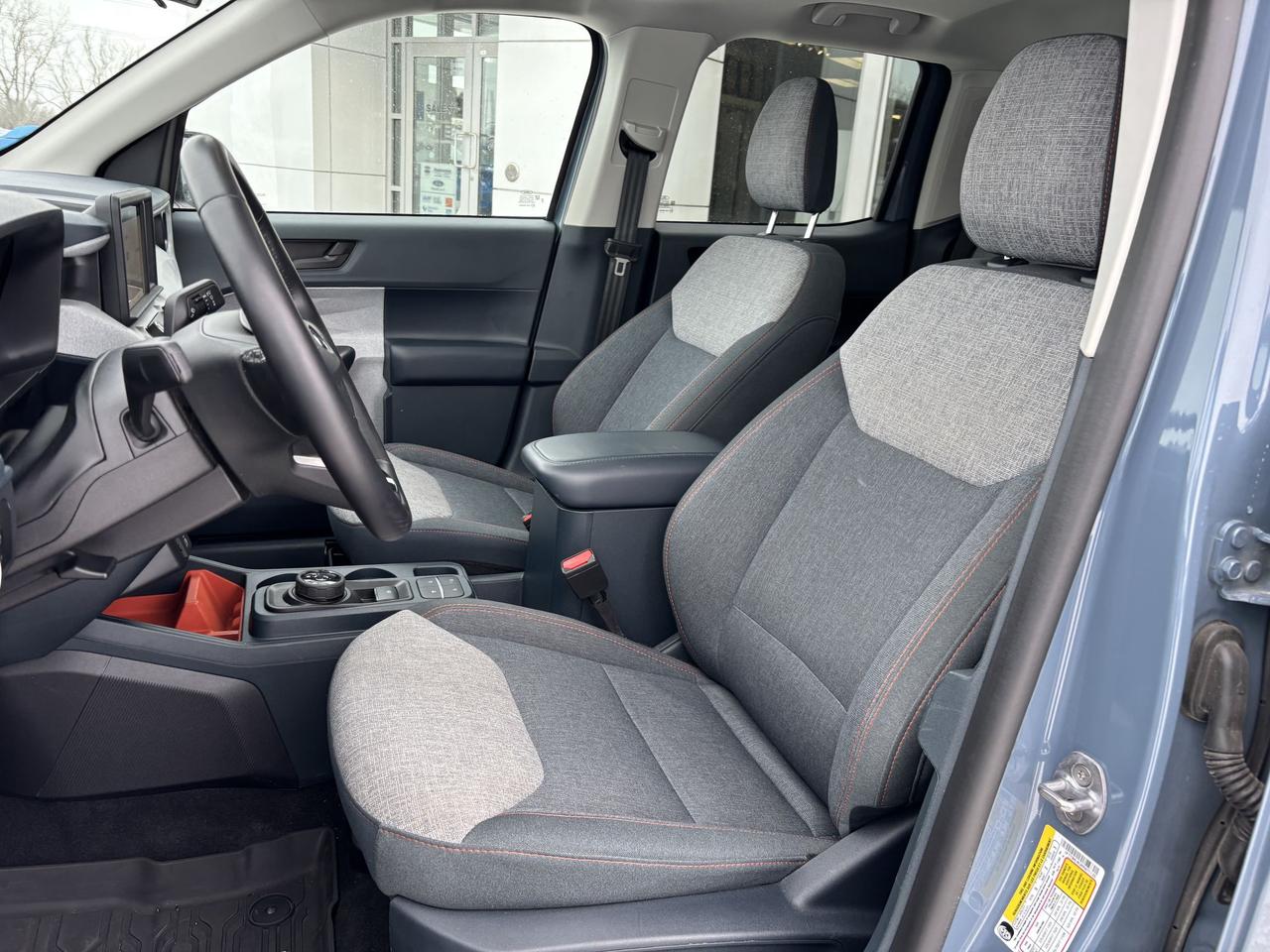 2024 Ford Maverick XLT, LUXURY PACKAGE! MOONROOF, AWD! WELL EQUIPPED! Photo