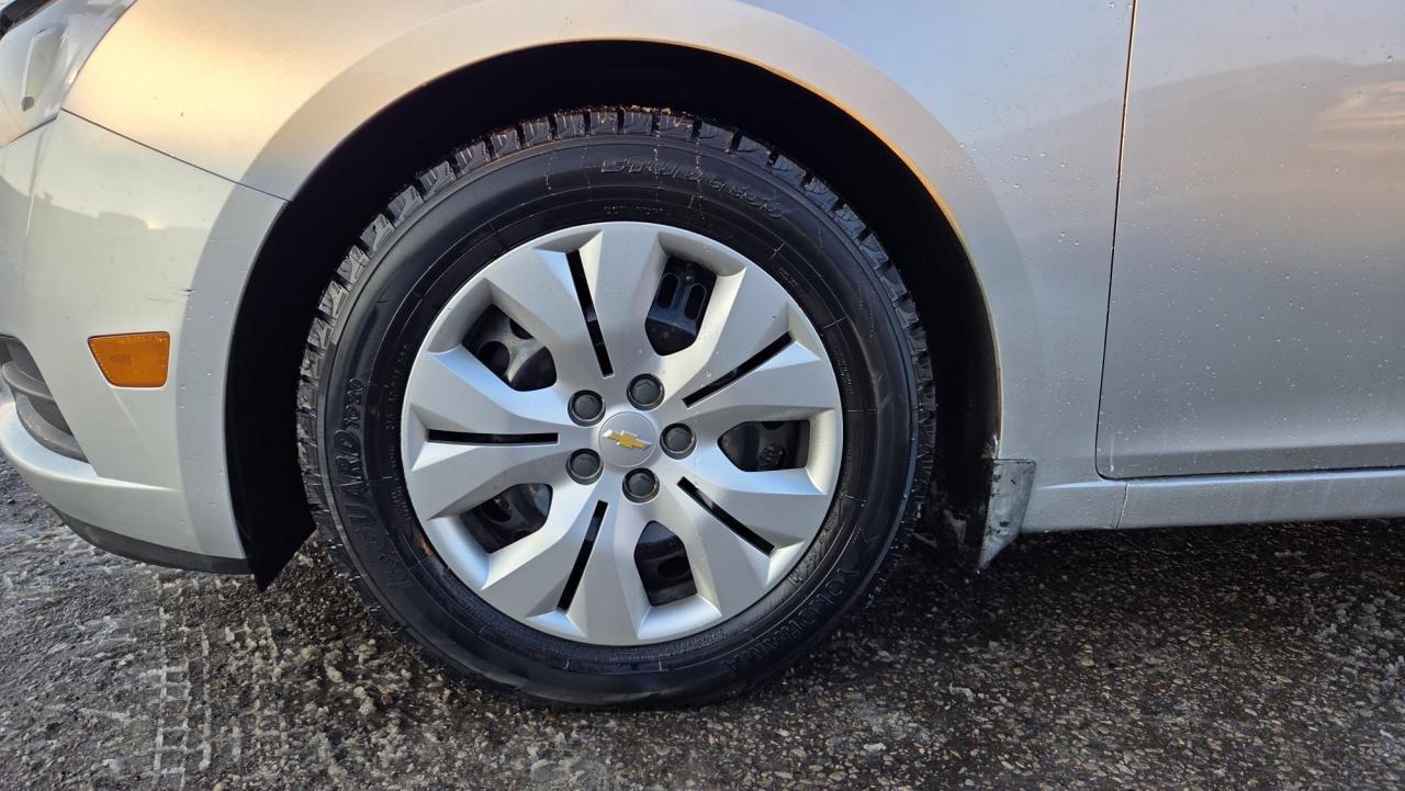 2014 Chevrolet Cruze 1LT, 4 CYL, AUTO, ONLY 72KMS, CERTIFIED Photo