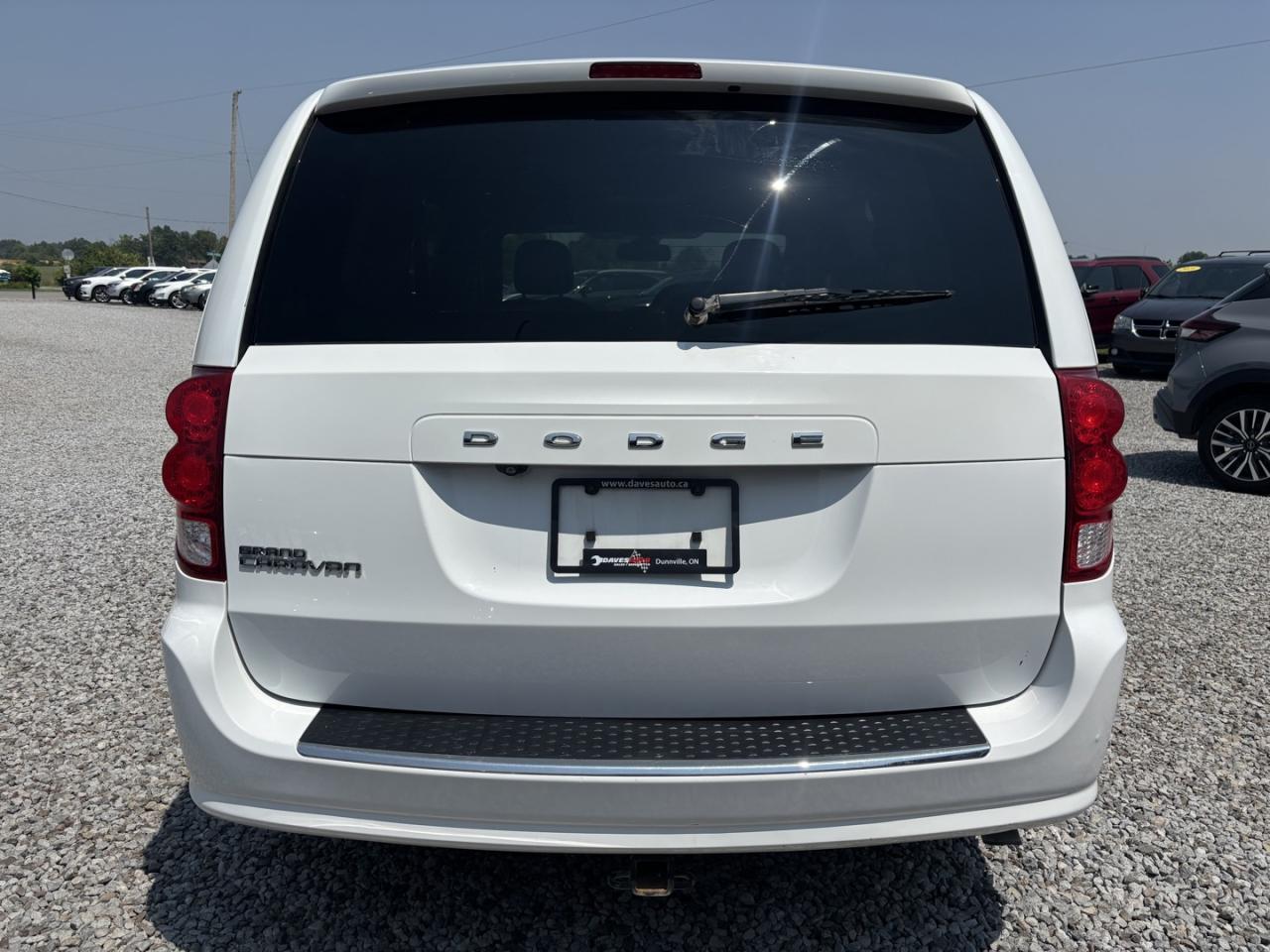 2019 Dodge Grand Caravan SE Plus Photo