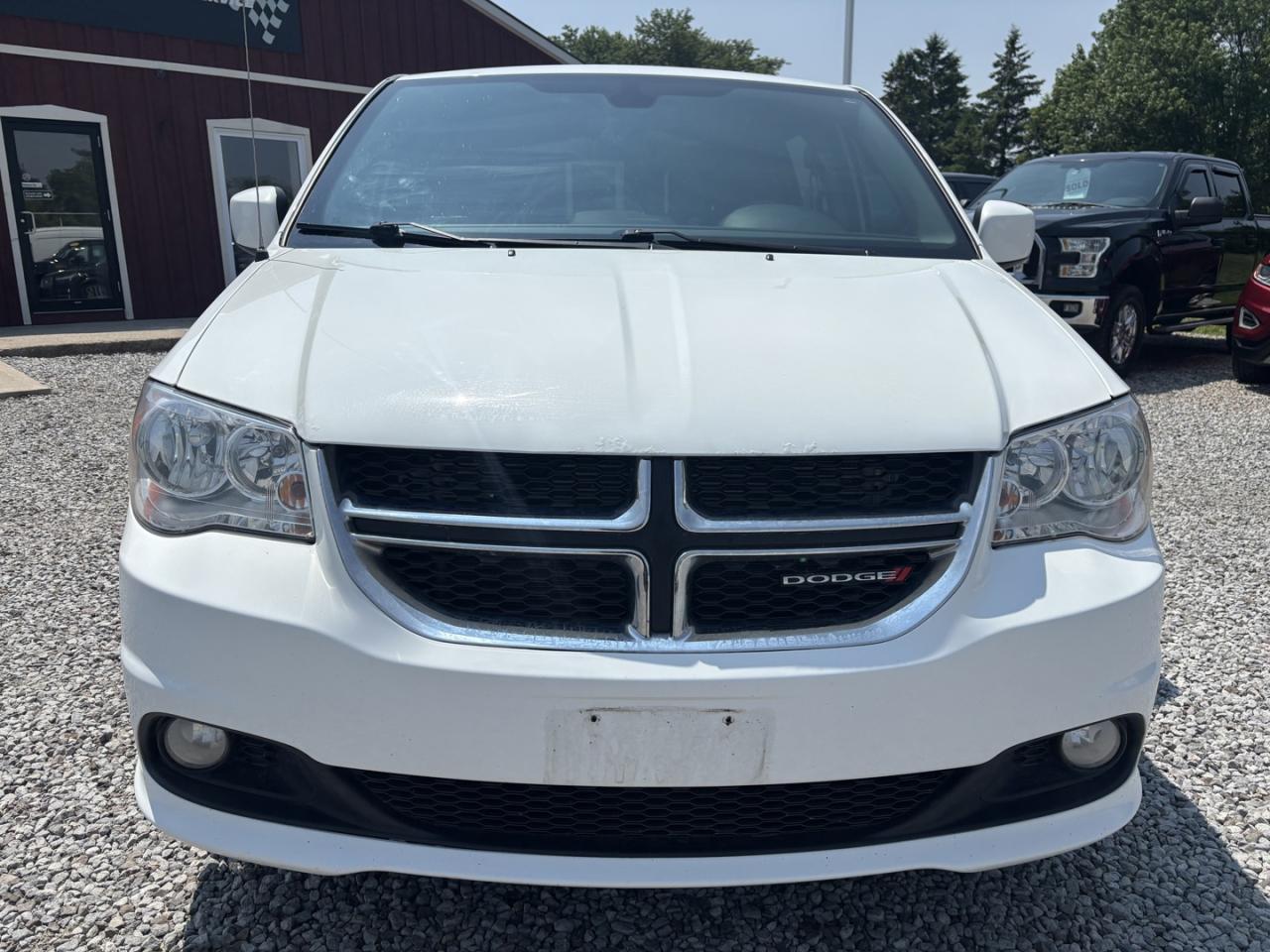 2019 Dodge Grand Caravan SE Plus Photo