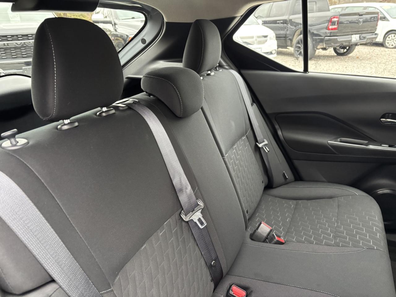 2024 Nissan Kicks SV Photo