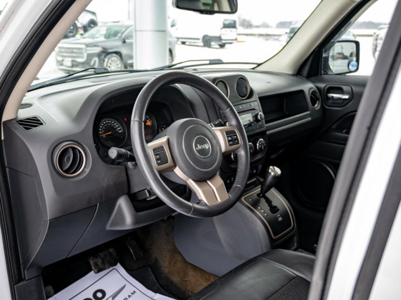 2016 Jeep Patriot 75th Anniversary Photo