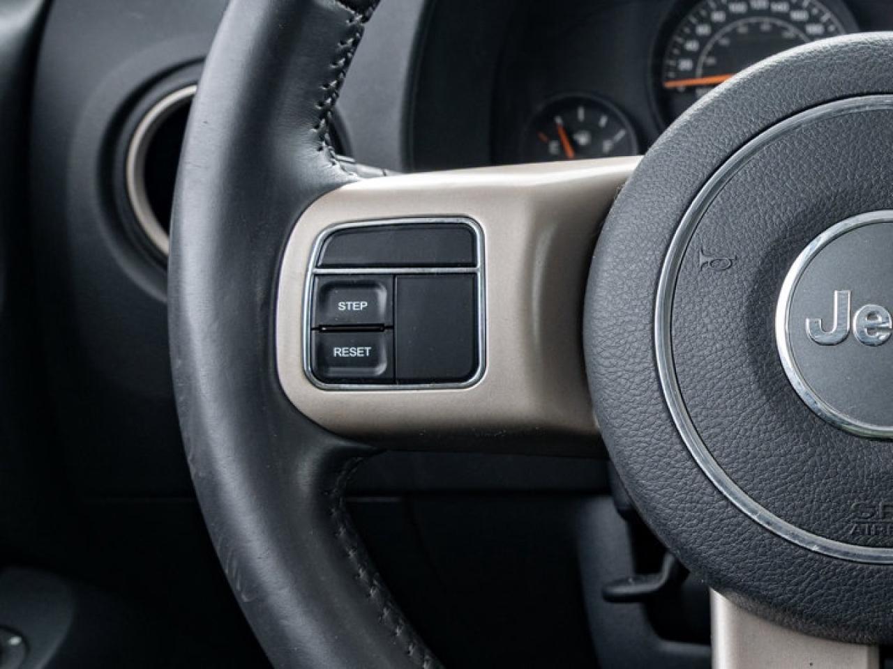 2016 Jeep Patriot 75th Anniversary Photo