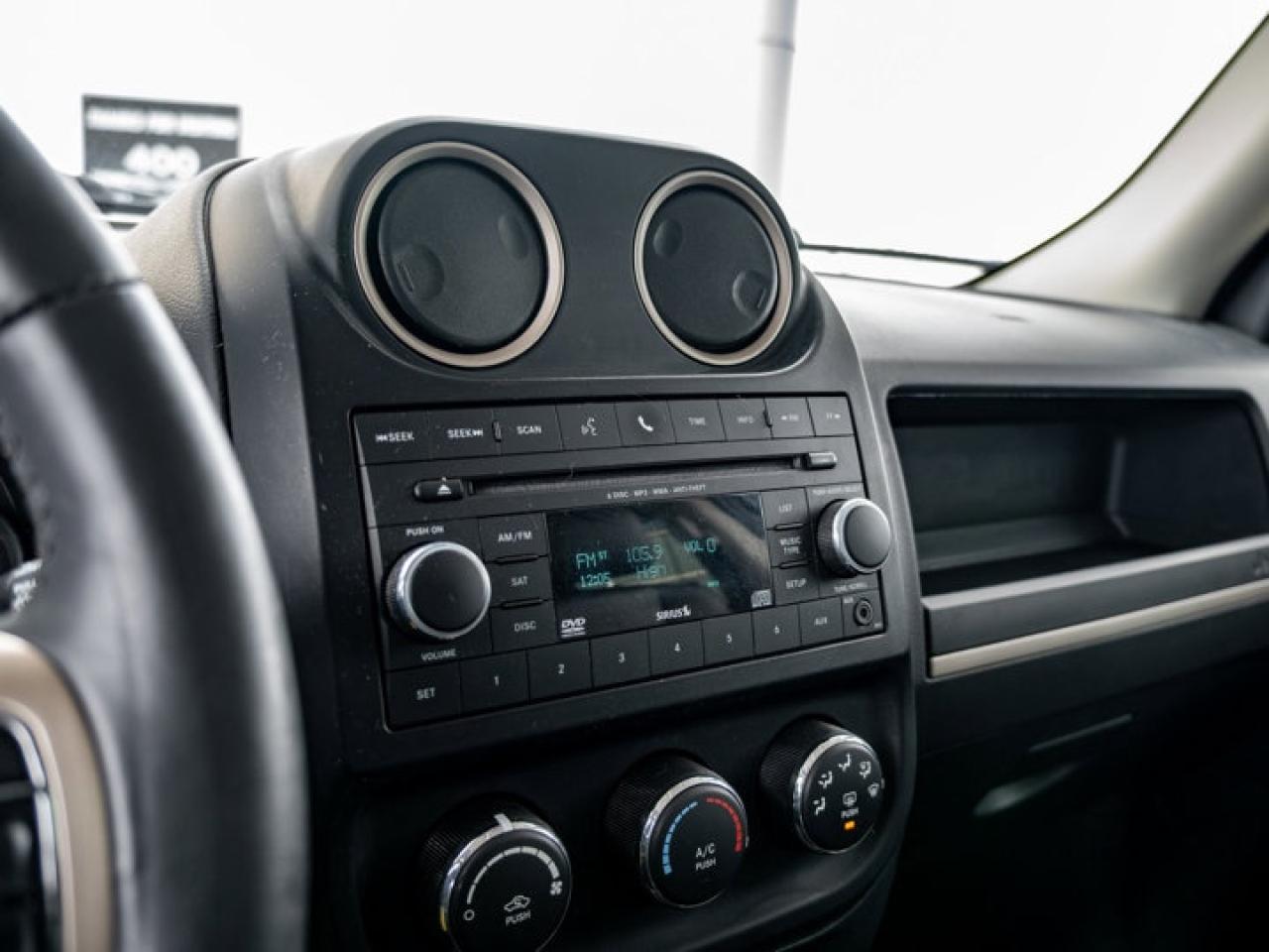 2016 Jeep Patriot 75th Anniversary Photo