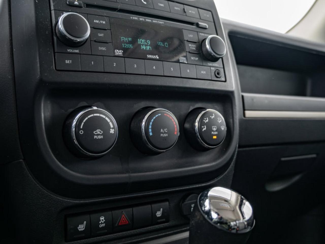 2016 Jeep Patriot 75th Anniversary Photo