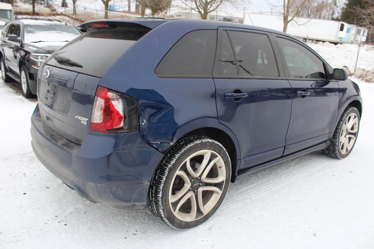 2011 Ford Edge SPORT Photo