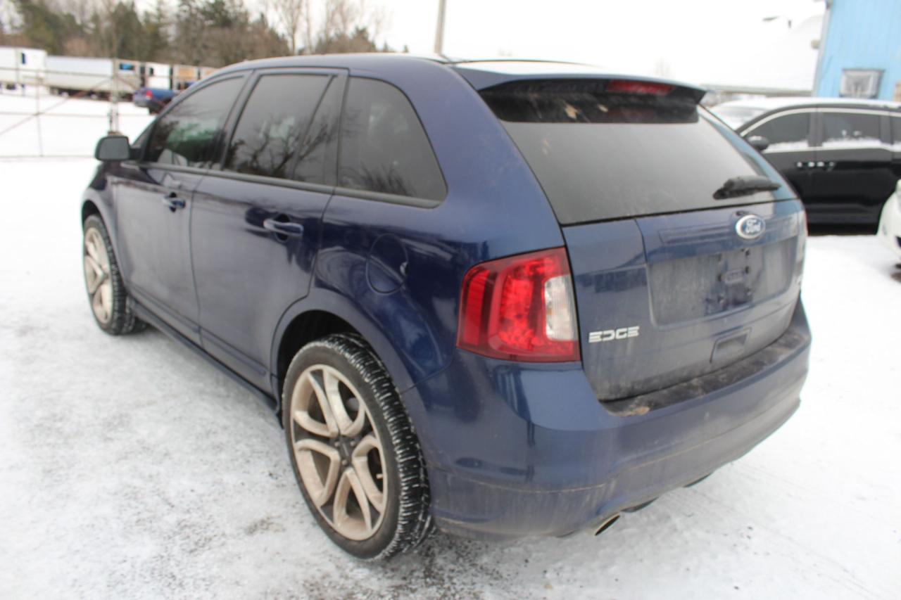 2011 Ford Edge SPORT Photo