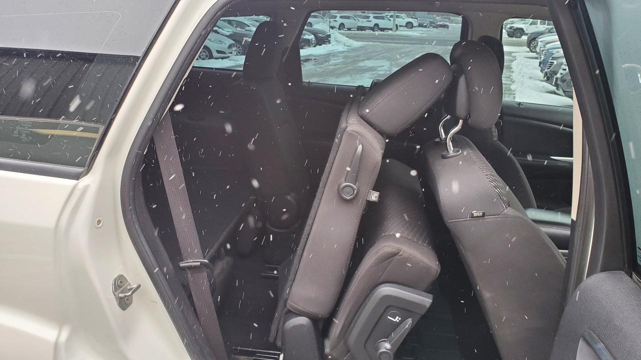 2016 Dodge Journey Canada Value Pkg-7 PASS THIRD ROW Photo