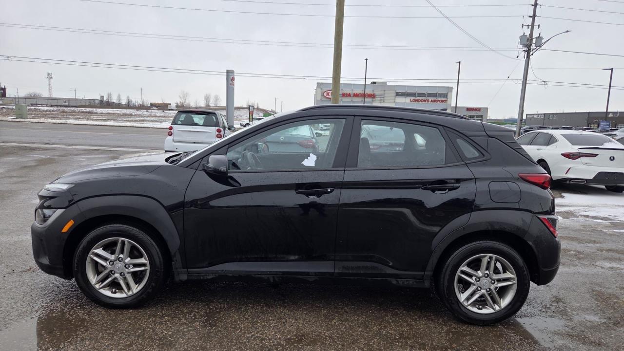 2023 Hyundai KONA ESSENTIAL, 4 CYL, AUTO, 171KMS, CERTIFIED Photo