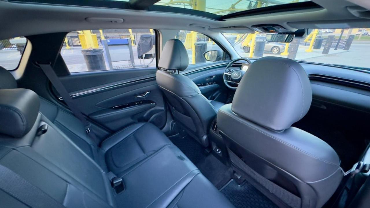 2022 Hyundai Tucson Hybrid * AWD * ONE OWNER " Photo