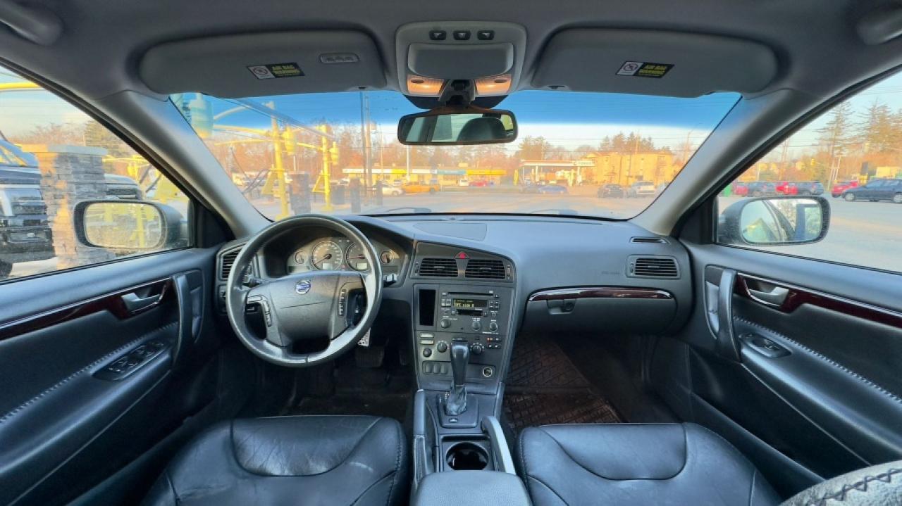 2004 Volvo XC70 * AS IS * " Photo