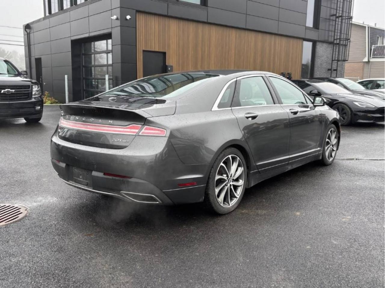 2018 Lincoln MKZ * AWD * LOW KM SELECT Photo