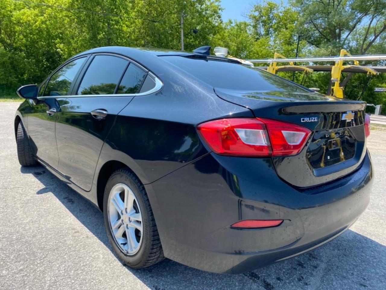 2018 Chevrolet Cruze * LT TRIM * GREAT VALUE LT AUTO Photo