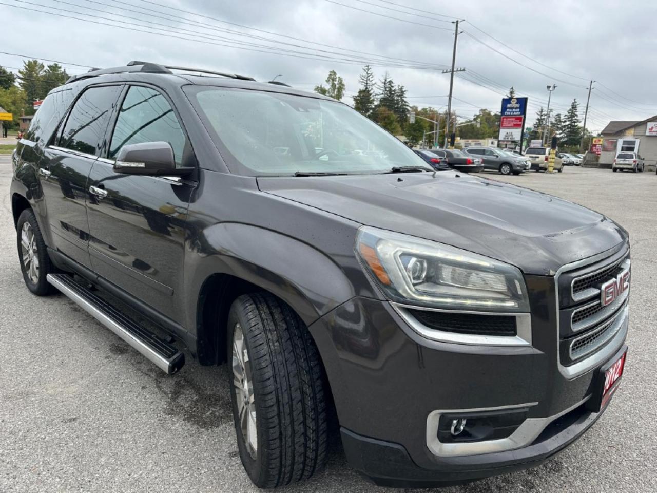 2016 GMC Acadia * 7 PASSENGER * AWD * FULL SERVICE HISTORY SLT-2 Photo2