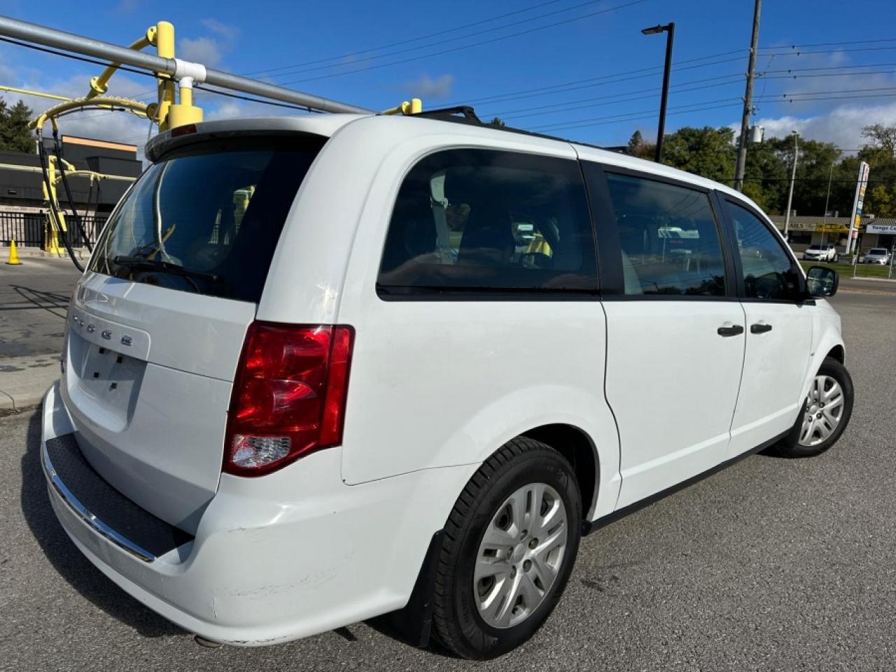 2018 Dodge Grand Caravan * NO ACCIDENTS * V6 * MUST SEE NO ACCIDENTS Photo